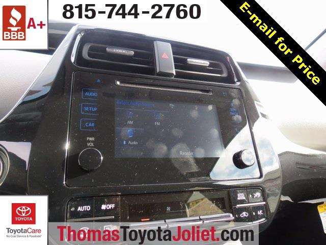 Toyota Prius 2017 photo 1